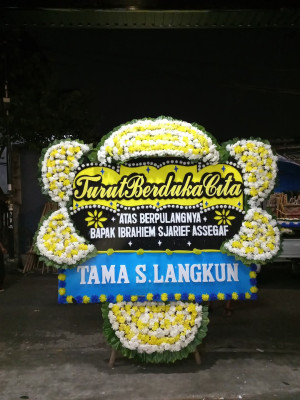 Papan Bunga Duka di Donomulyo
